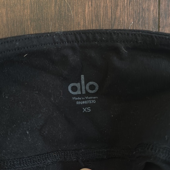 Alo mesh panel moto leggings - Picture 2 of 3